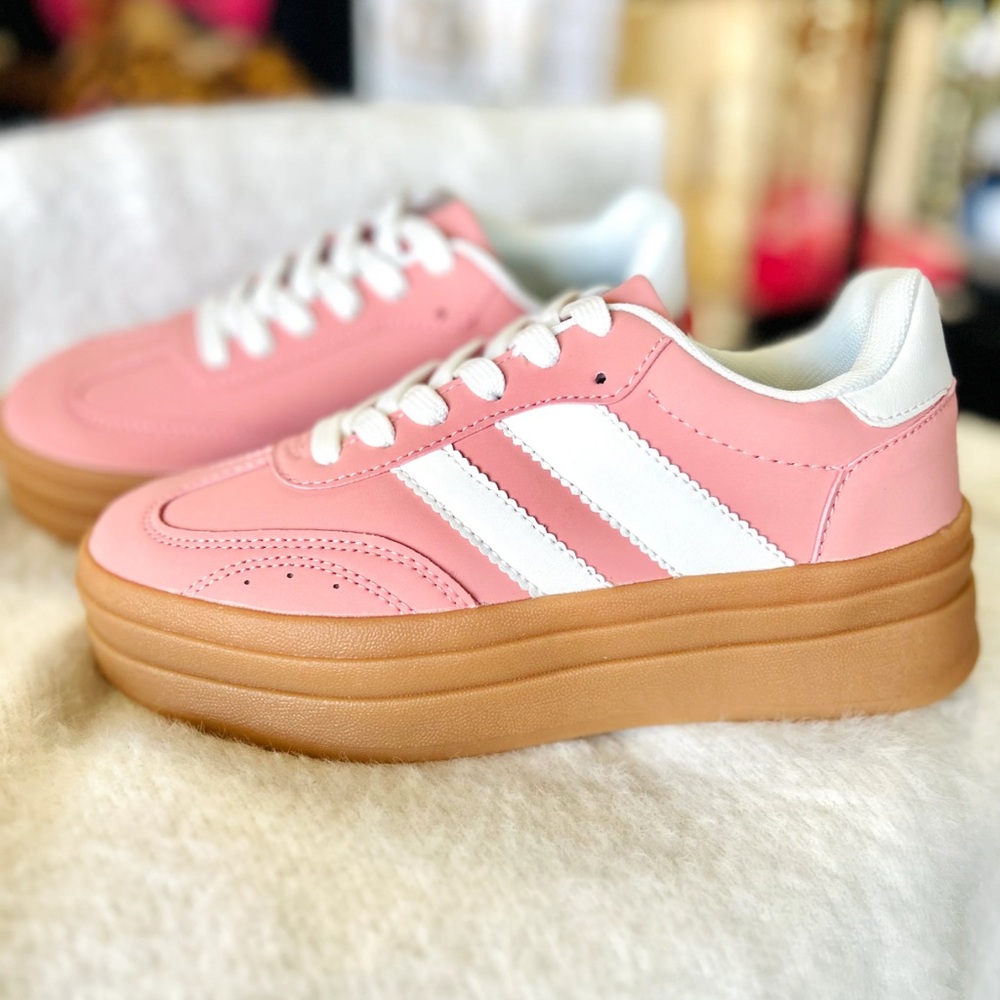 🆕🩷LA SHEELAH: PINK/WHITE Side Striped Platform Sneakers SIZE 8